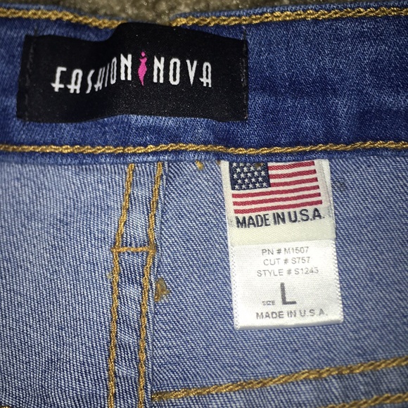 BRAND NEW DENIM SHORTS! - Picture 6 of 6